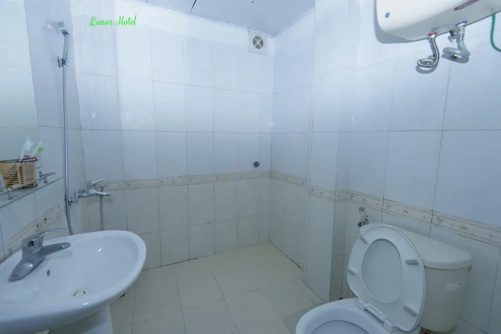 Lunar Hotel - photo 8
