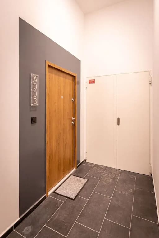 Venus Apartments - Westside Residence - photo 12