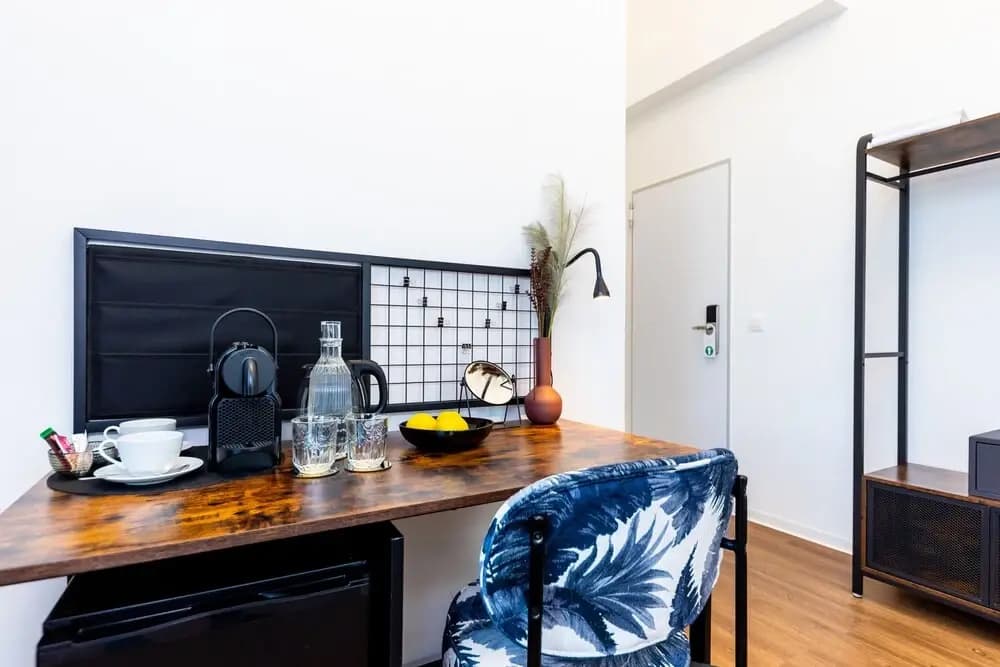 Adagio Downtown - MiniHotel - photo 16