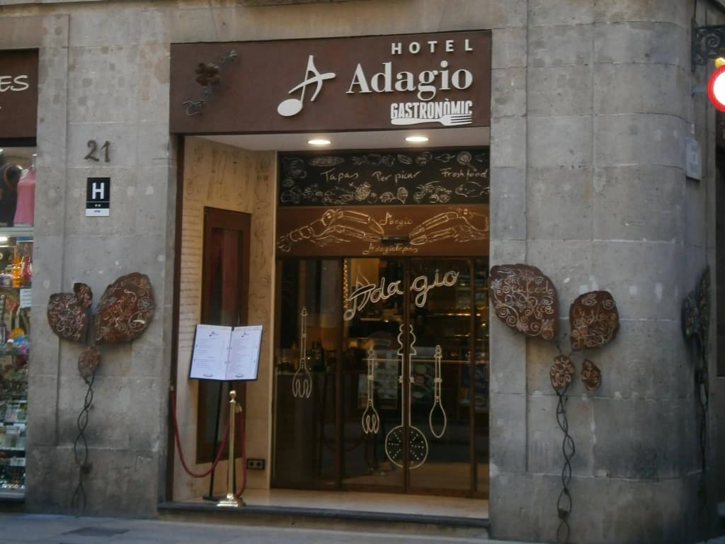 Hotel Adagio Gastronòmic - photo 1