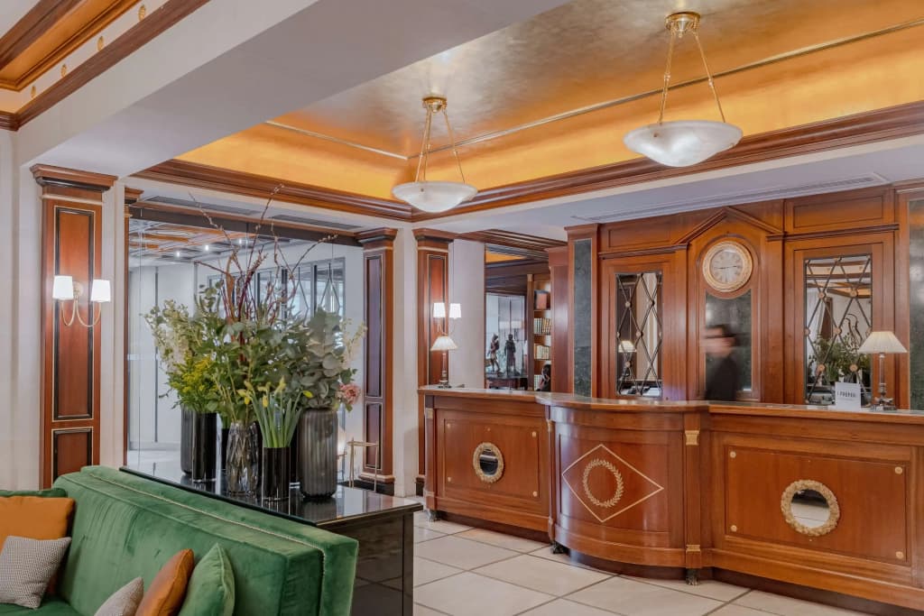 Napoleon Hotel - photo 2