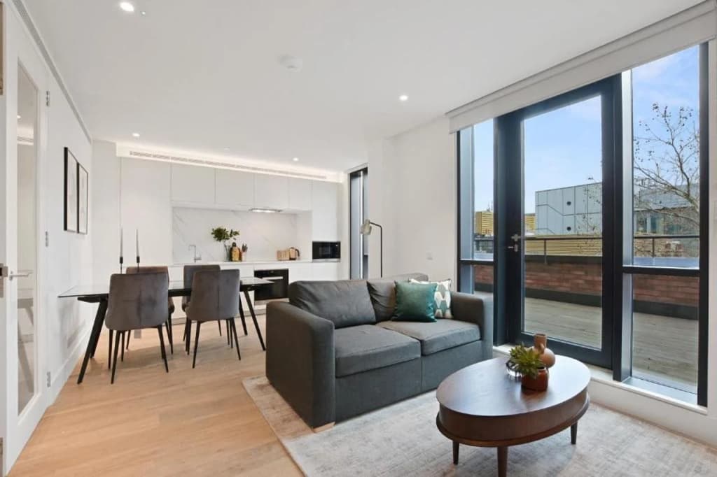 Whitfield Street Residences by Aeria Apartments - photo 17