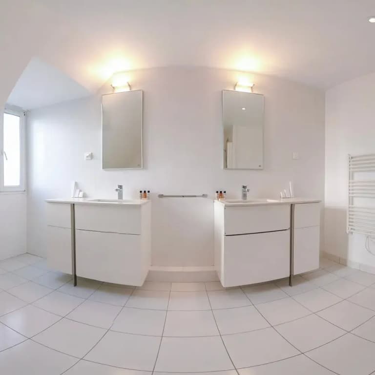 Copernic Line Elegant 3BR Apartment in Paris - photo 9