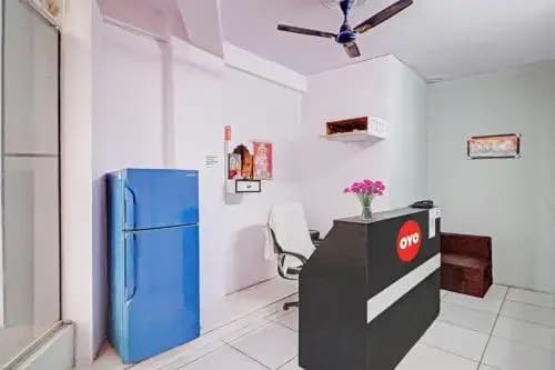 OYO 89612 Hotel Red Stone - photo 4
