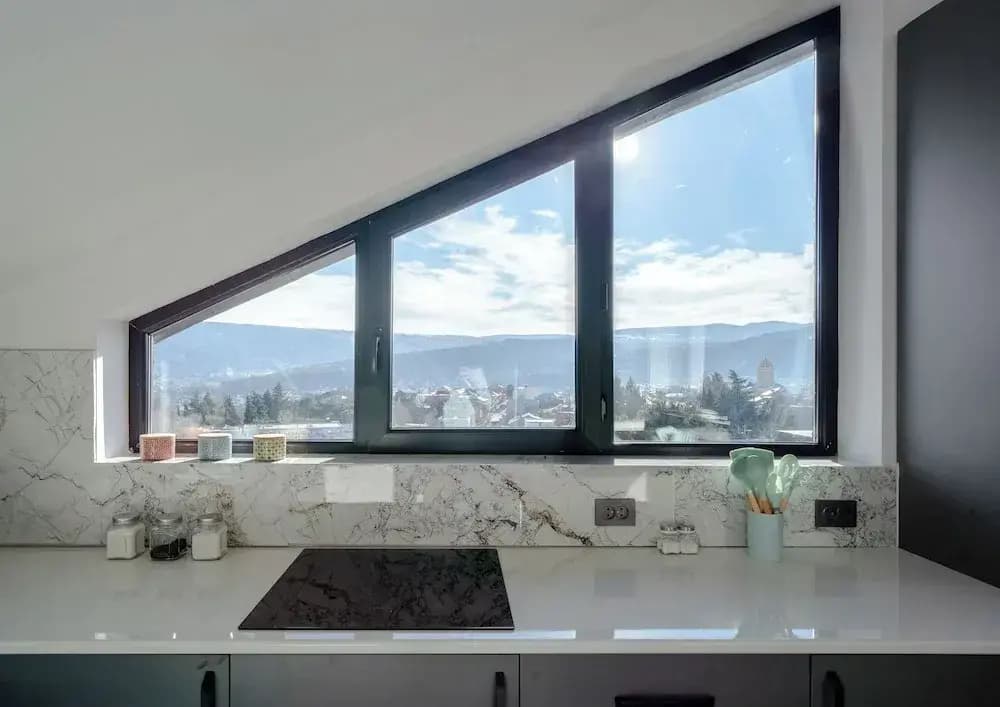 Niabi 3Bdr Mansard(No Front Desk Contact The 5 Days In Advance) - photo 6