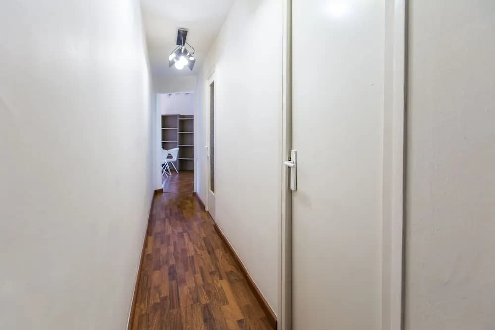 F02 Ultra Central 1 bedroom - photo 12