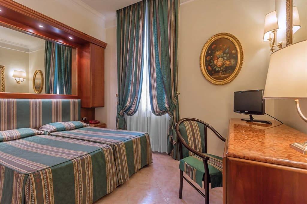 Raeli Hotel Noto - photo 4