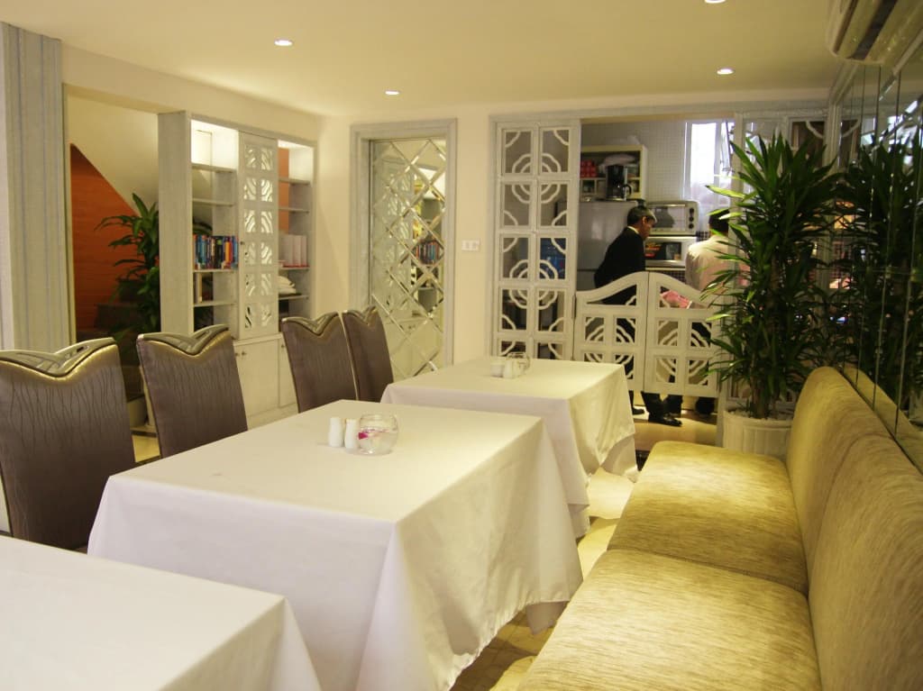Hanoi Elite Hotel - photo 11