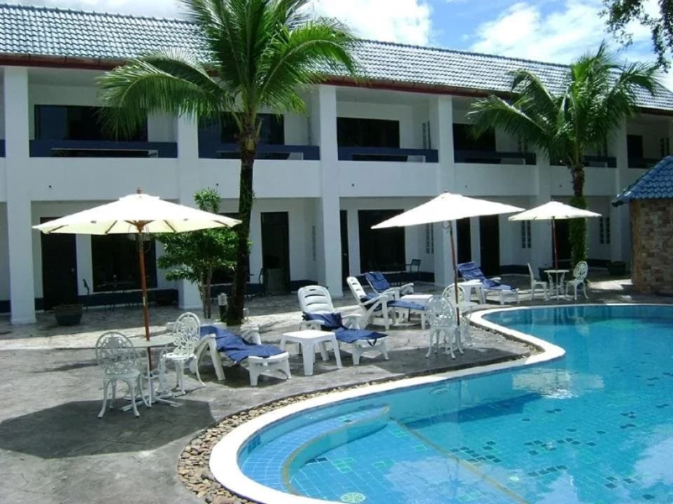 Tiki Garden Resort - photo 7