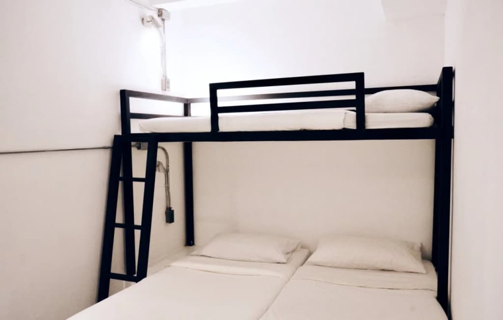 2W Cafe & Hostel - photo 3