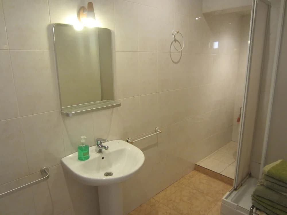 Apartaments Clot Sant Martí - photo 8