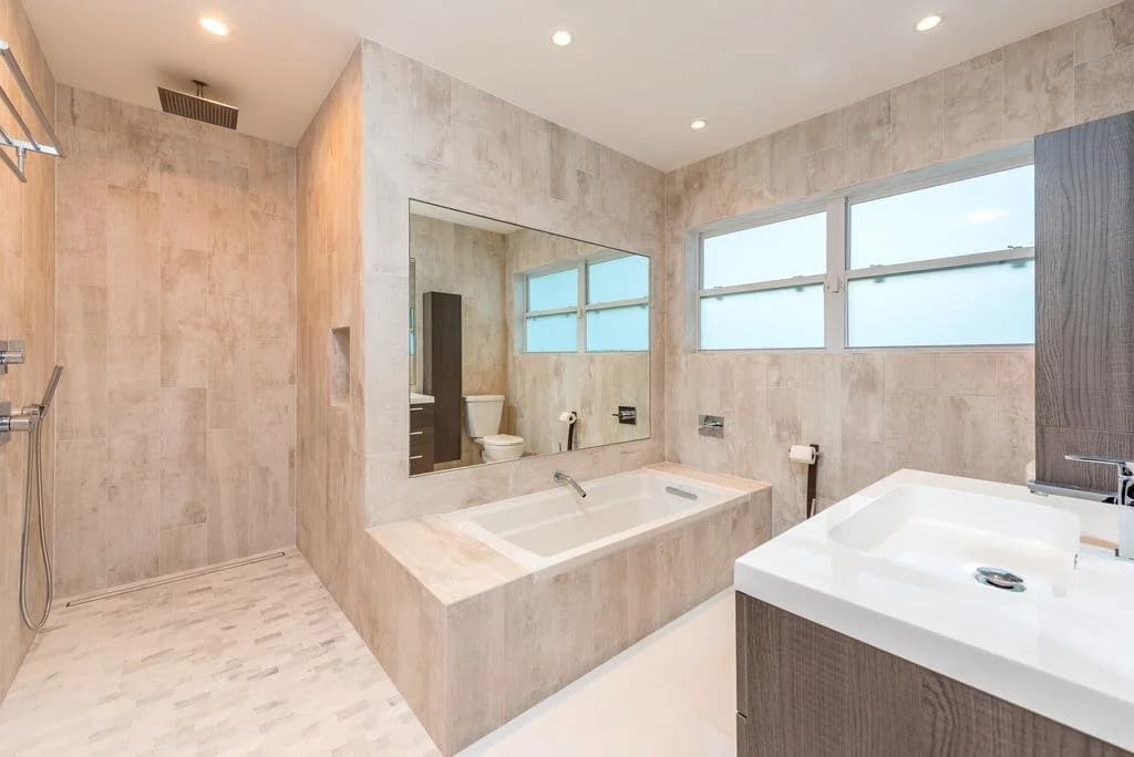 Miami World Rental - Venetian House - photo 7