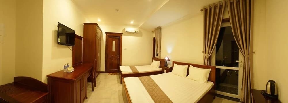 L Na Villa Hotel - photo 8
