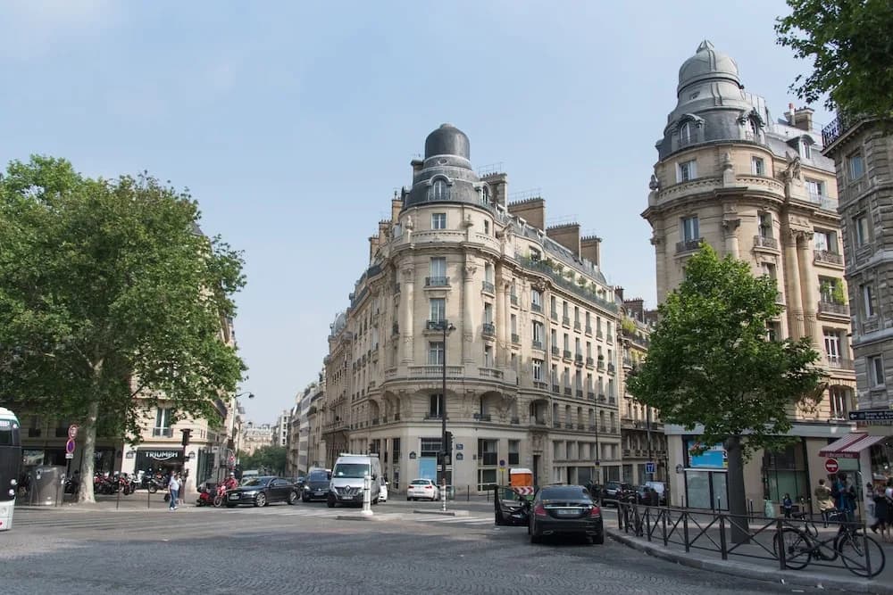 Contemporary near Arc de Triomphe - photo 12