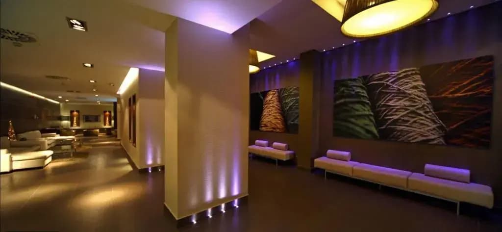 Hotel Constanza - photo 15