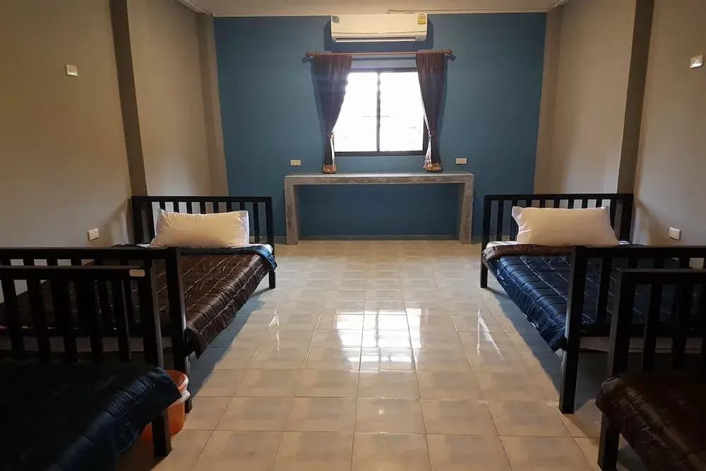 OYO 1147 The Moment Hostel - photo 5