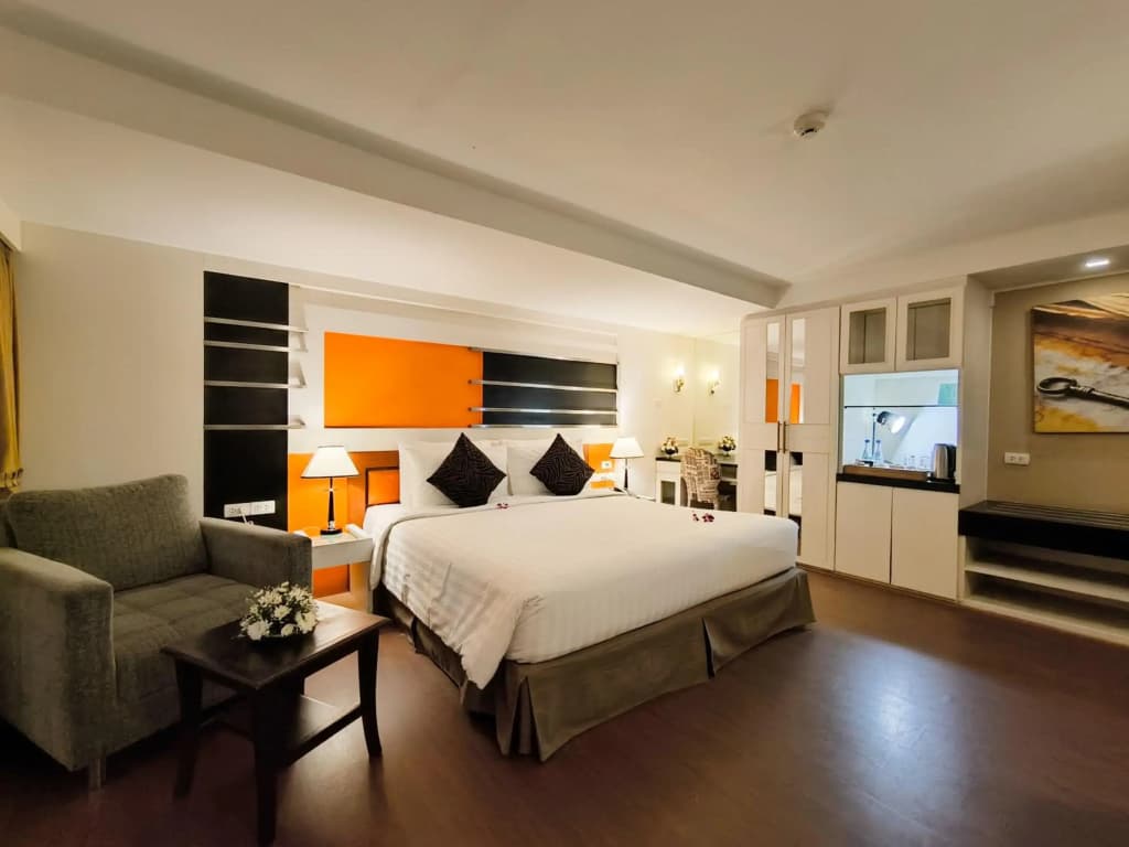 The Key Bangkok Hotel by Compass Hospitality - photo 31