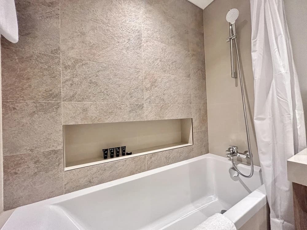 Luxurious 2B in Downtown Views With Dubai Mall Access - photo 9