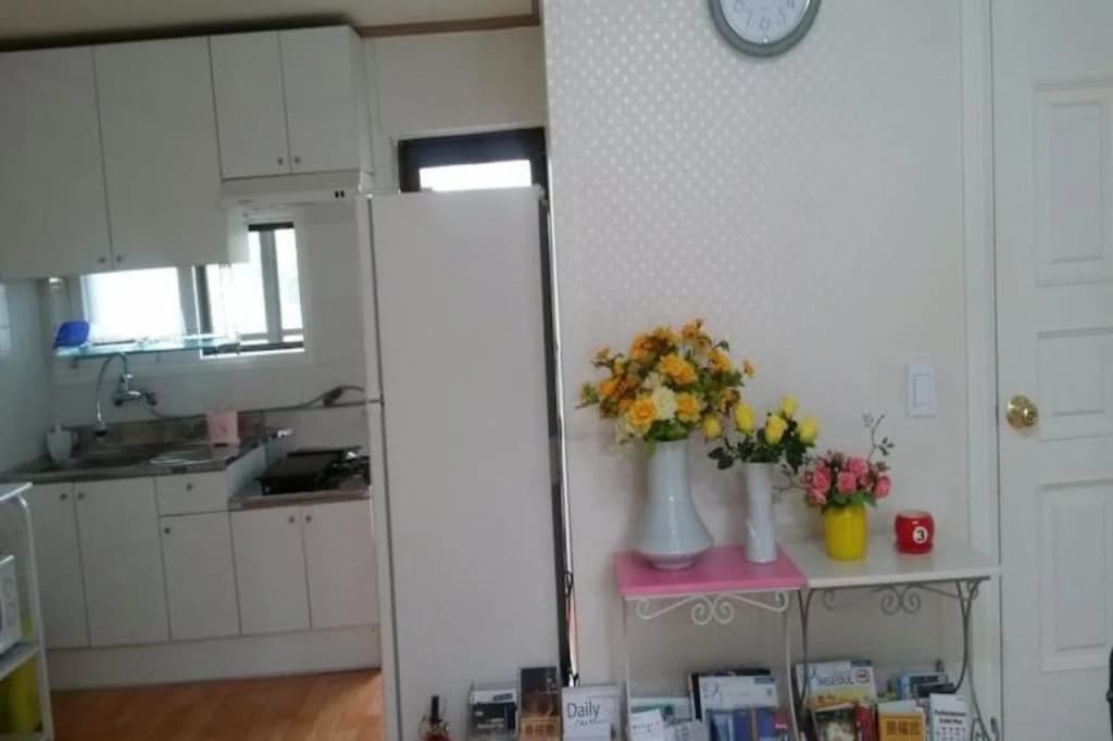 Alpha Guesthouse - photo 11