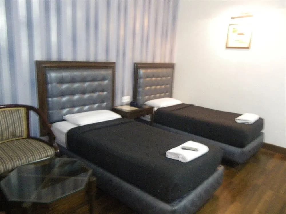 Hotel Metro Continental - photo 1