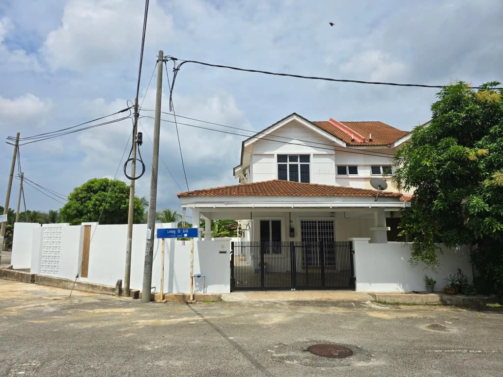 Homestay Kuantan Casa Yara, 2 Storey Corner House - photo 11