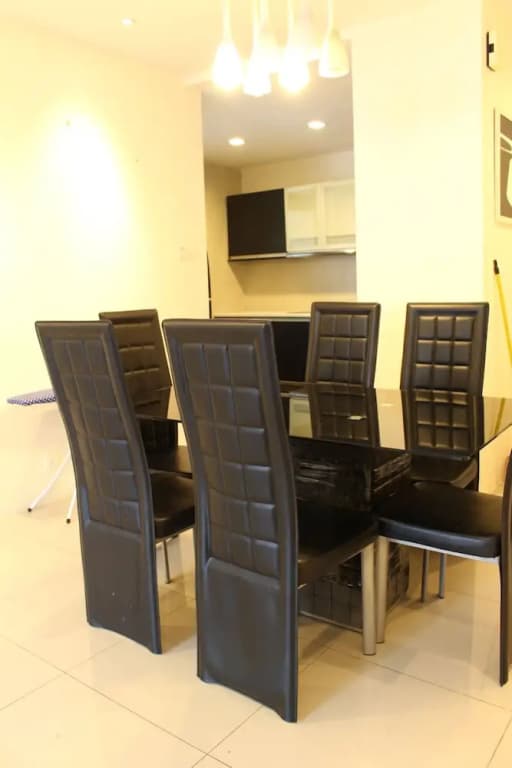Peaceful Service Suites at Taragon Puteri Bintang - photo 10