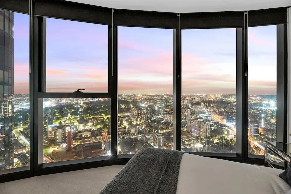 Melbourne Square Apartments - photo 20