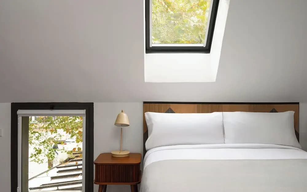 Limehome Madrid Calle de Bolivia - photo 3