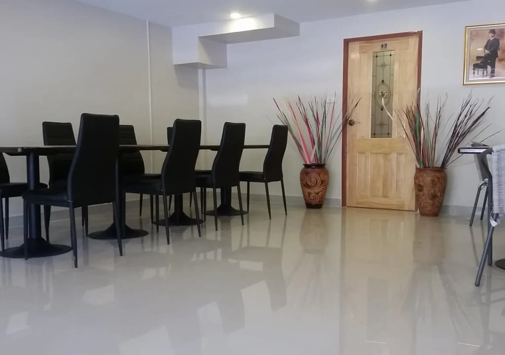 Patumnak Beach Guesthouse - photo 27