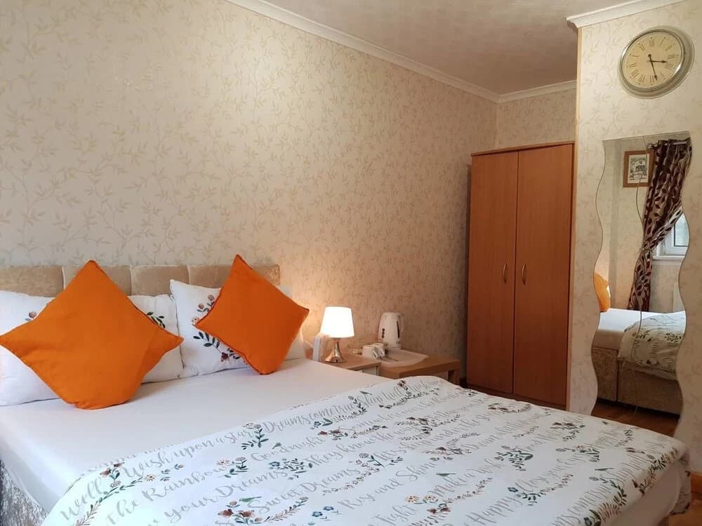 Newhaven Grand Apartment - photo 3