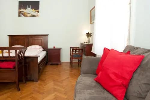 Liana-Luxury And Central Flat - photo 5