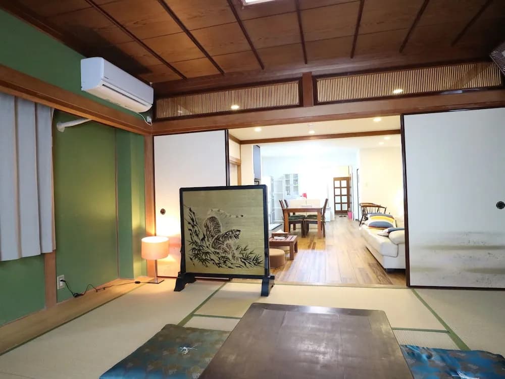 Base Osaka - photo 20