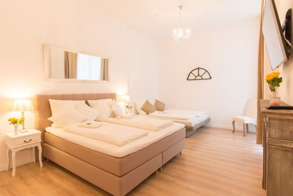 Lovely-Flats Fritz-Reuter - photo 4