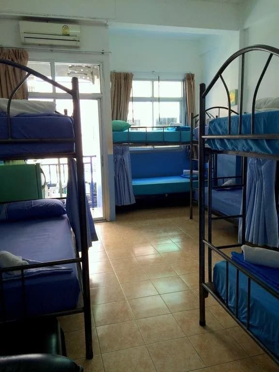 Buddies Hostel - photo 4
