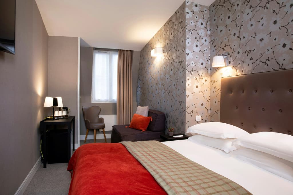 Hôtel Plaza Etoile - photo 20