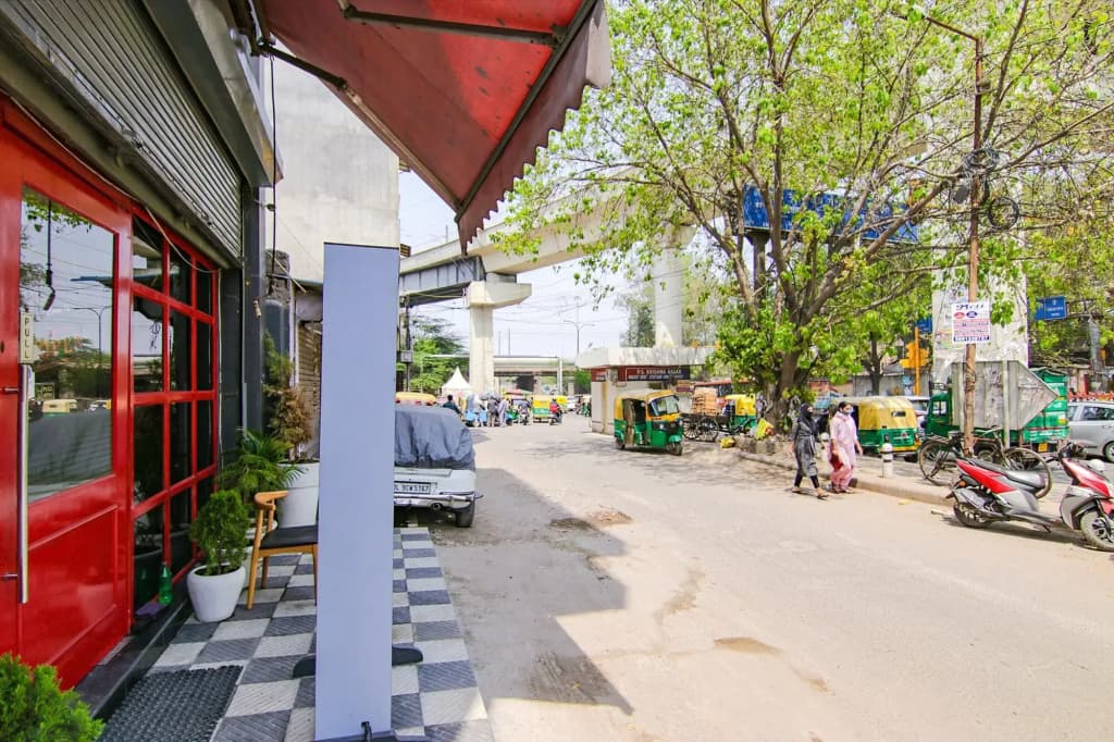 FabHotel Chawla House - photo 13