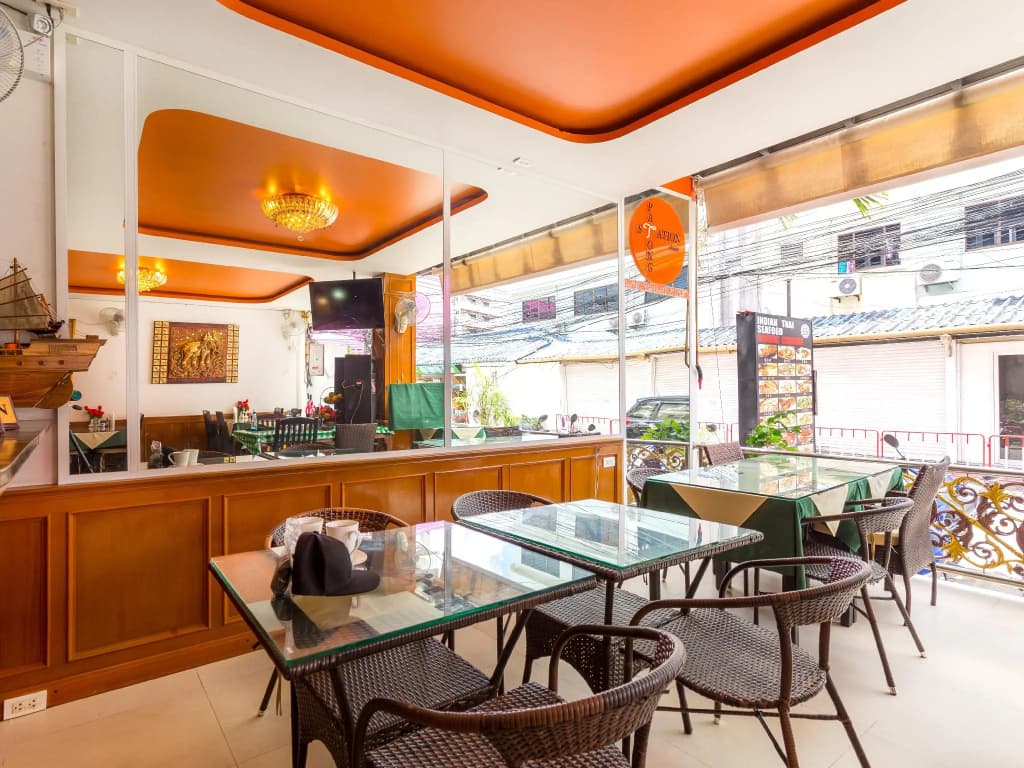 OYO 126 Patong Station House Hotel - photo 14