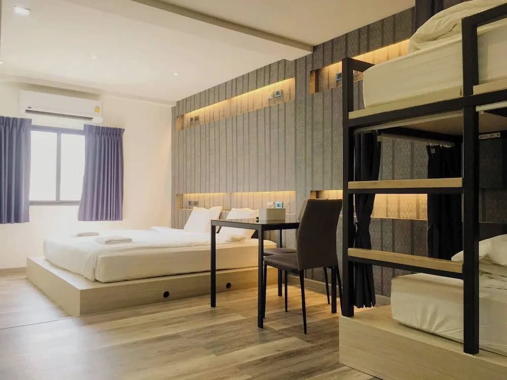Baan Kun Mhor Hostel - photo 3