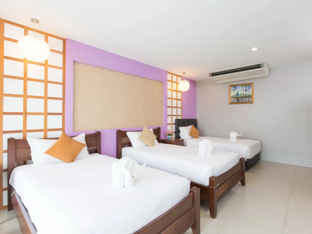 Time Out Hotel Beach Front - photo 25