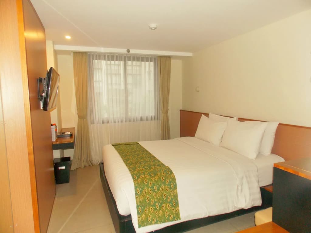 Hotel Dafam Savvoya Seminyak - photo 3