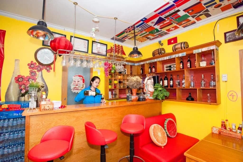 Halong Party Hostel & Hotel - photo 10