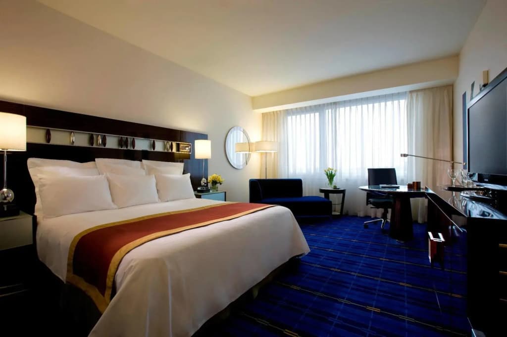 Hong Kong SkyCity Marriott Hotel - photo 5