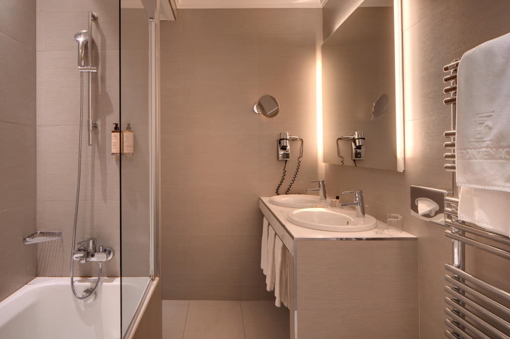 Hotel Rochester Champs Elysees - photo 31