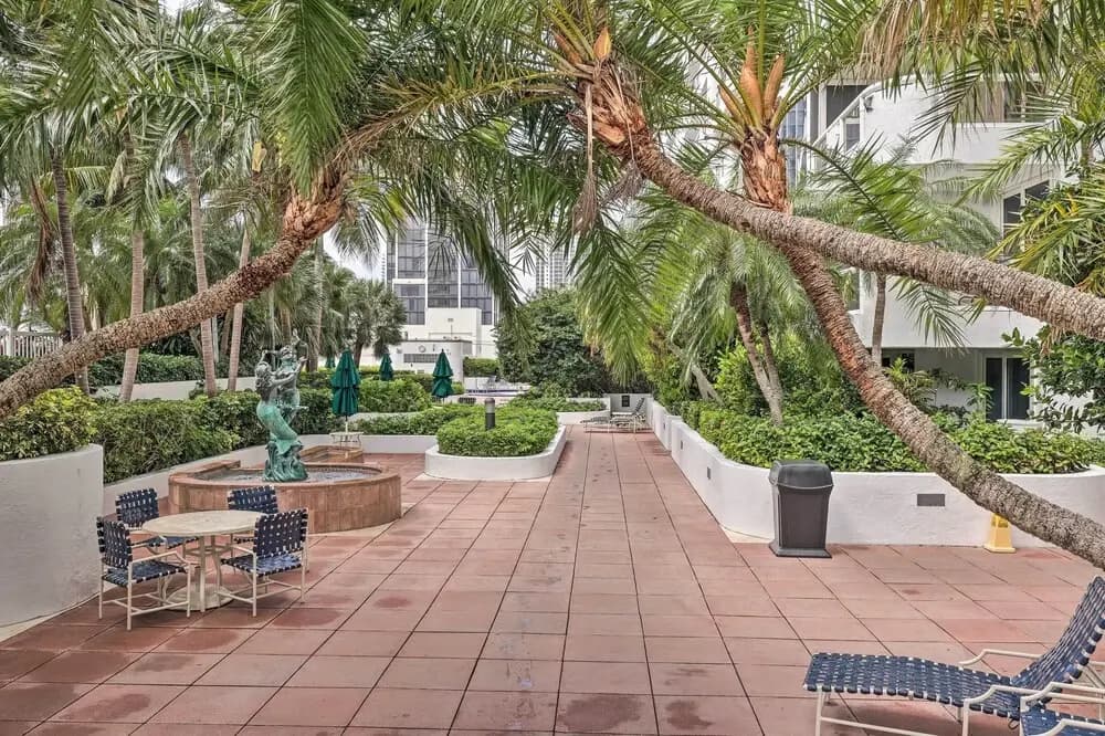 Waterfront High-Rise Condo - Miami Beach 5 Mi - photo 15