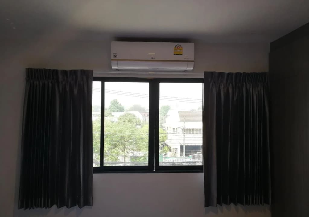 F Plus F Hostel - photo 3