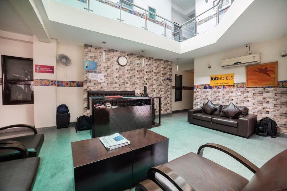 Trinity Art Hotel - photo 2