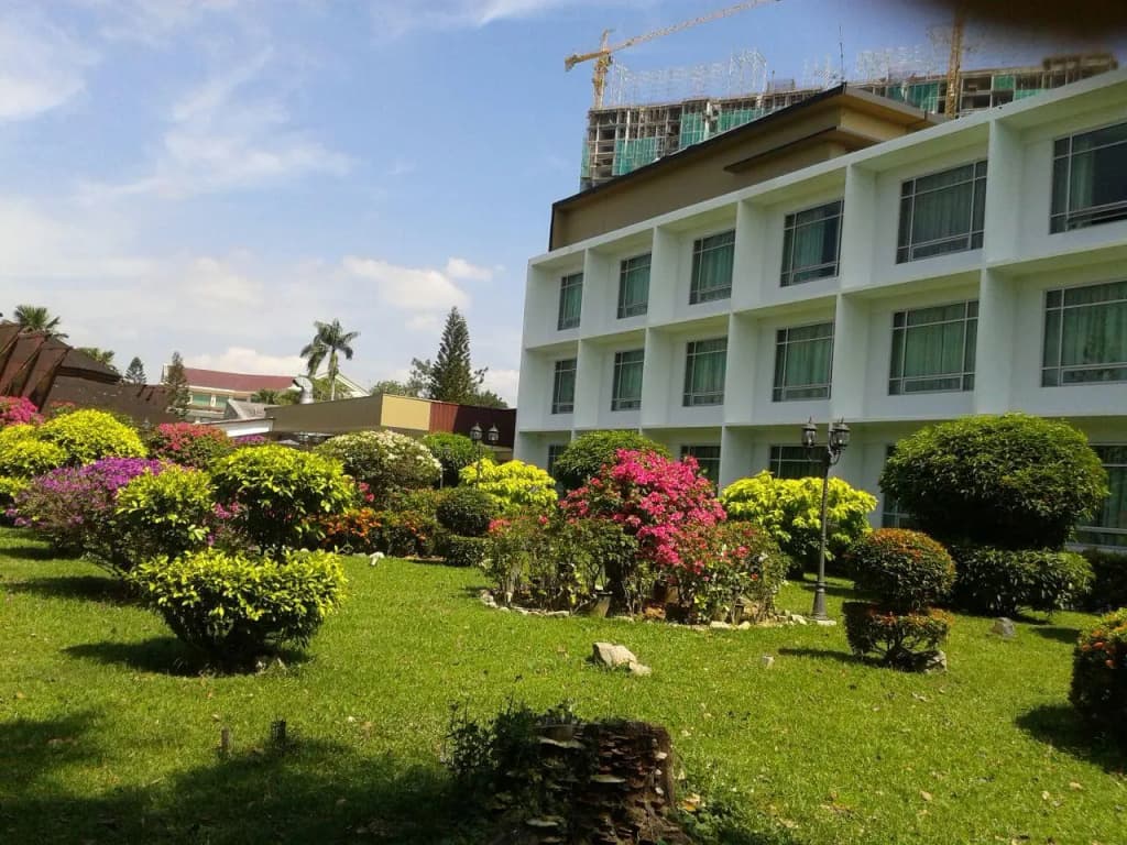 Straits View Hotel - photo 8