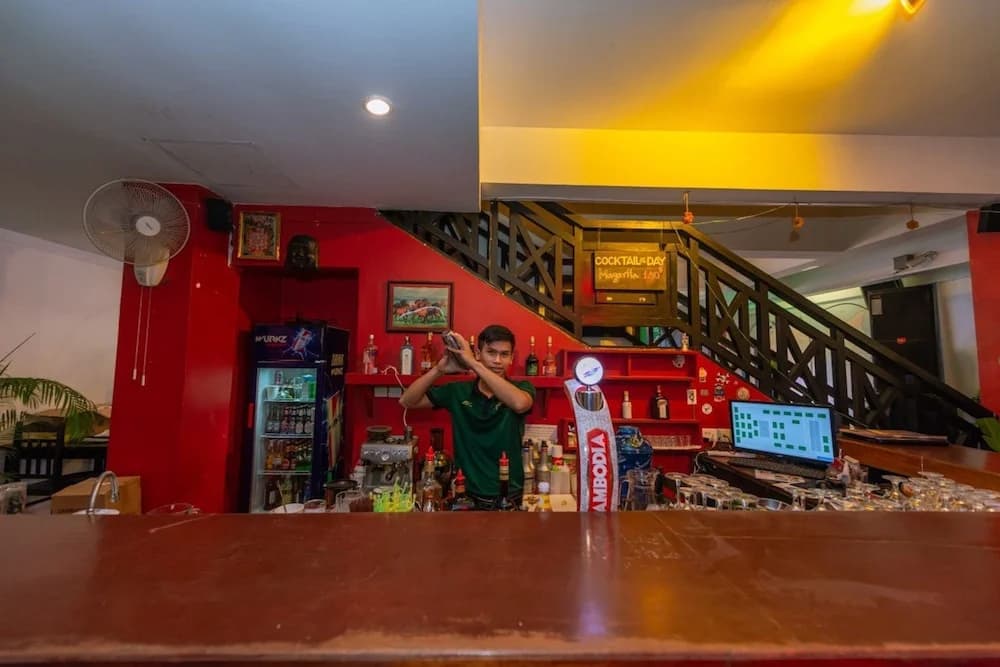 G&Z Plan B Hostel - photo 14