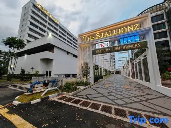The Stallionz Signature Suites by IWH Suites - photo 18