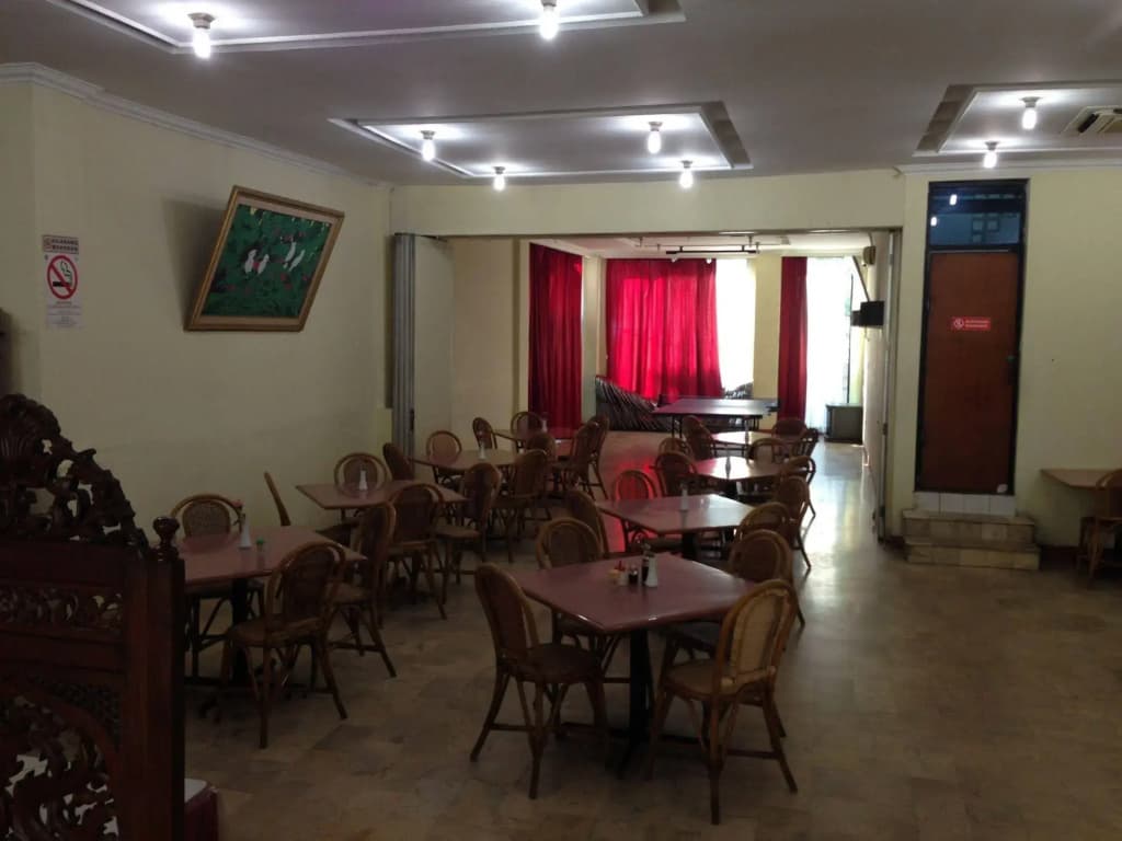 Hotel Lautze Indah - photo 13